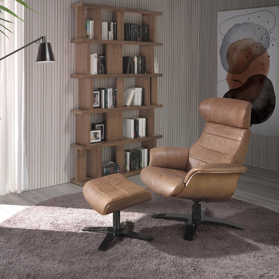 Kortárs, karamellszínű bőrrel kárpitozott, diófa furnérral borított ottomán lábtartó