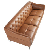 Kortárs, agyagbarna színű bőrrel kárpitozott, dizájn kanapé acéllábakkal.