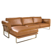 Loft stílusú, karamell színű  bőrrel kárpitozott sarokkanapé aranyszínű acél lábakkal