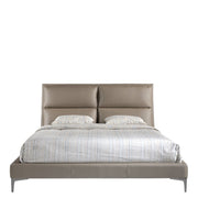 Kortárs stílusú, fenyőfavázas, taupe színű műbőrrel kárpitozott dizájn franciágy.