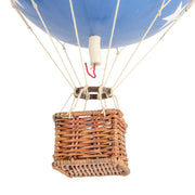 Vintage stílusú, függeszthető kialakítású, kék-bézs színű dekorációs hőlégballon