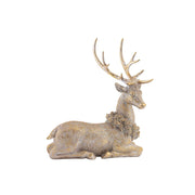 Fekvő, antikolt arany szarvas figura tobozkoszorúval, szemből fotózva – Antique kollekció