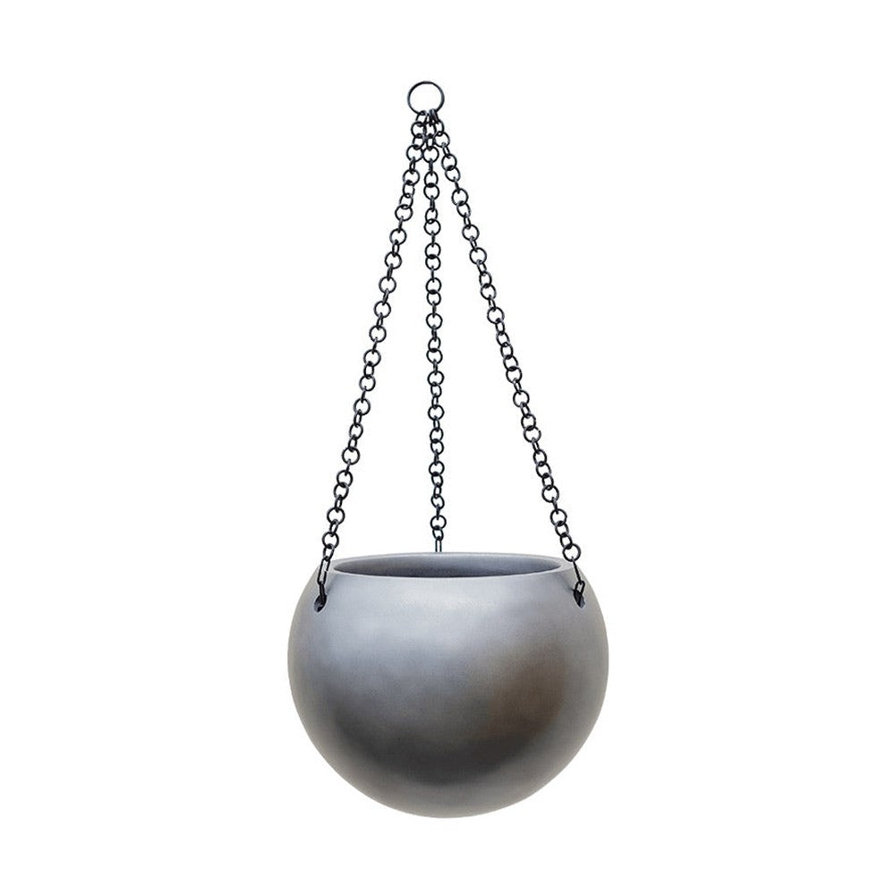 Kézzel festett BAQ Gradient függeszthető kompozit kaspó Matt Grey árnyalatban, három láncos felfüggesztéssel, gömb forma, Ø 24 cm, 19 cm magas.