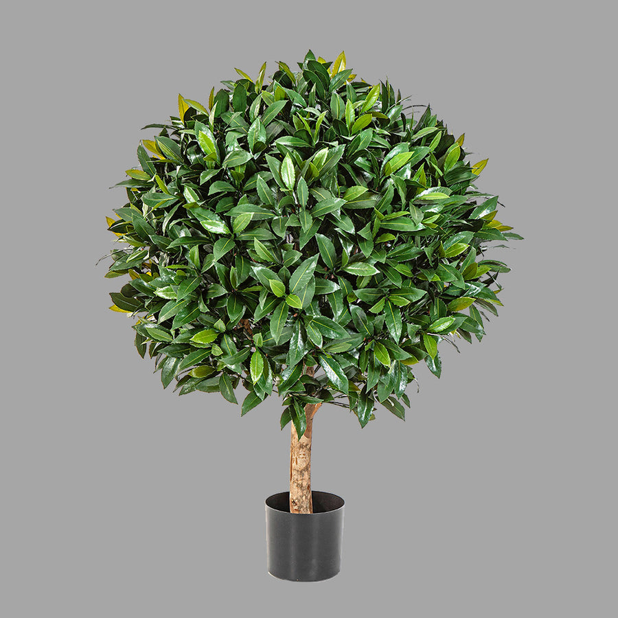 UV-álló, gömb alakú, mű babérfa fekete, műanyag cserépben.