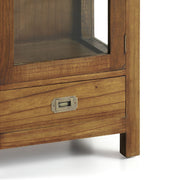 Kis méretű, loft stílusú, mindifából készült, vitrines kisszekrény