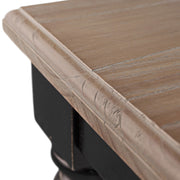 Siena étkezőasztal éle – natúr fa textúra és profilozott élkialakítás közelről