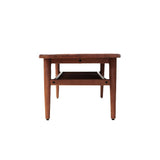 Oporto dohányzóasztal – karcsú, enyhén döntött lábak részletfotó