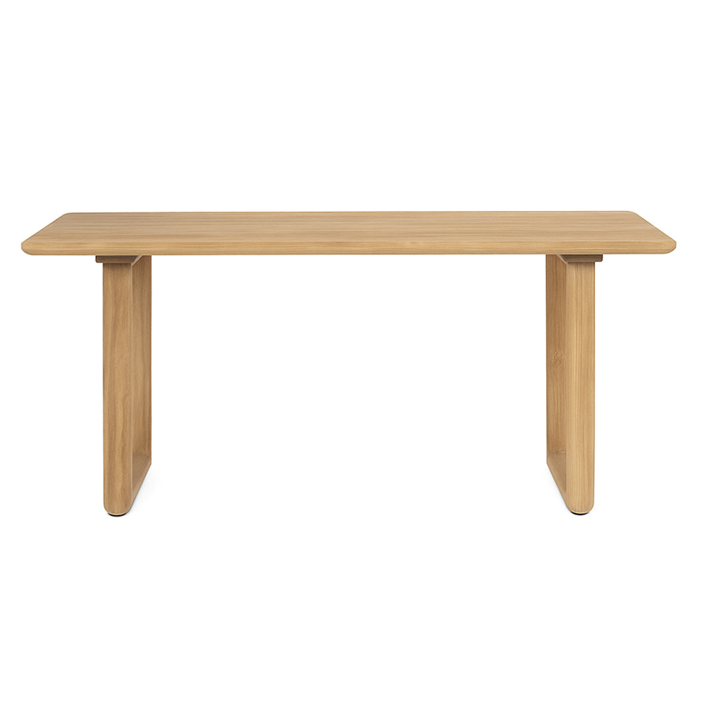 Modern, natúr színű, tömör teakfából készült étkezőasztal.