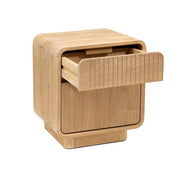 Modern, tömör teakfából készült, natúr színű éjjeliszekrény