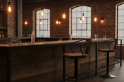 Loft stílusú, műbőr ülőkés, állítható magasságú bárszék műbőr háttámlával loft bárban.