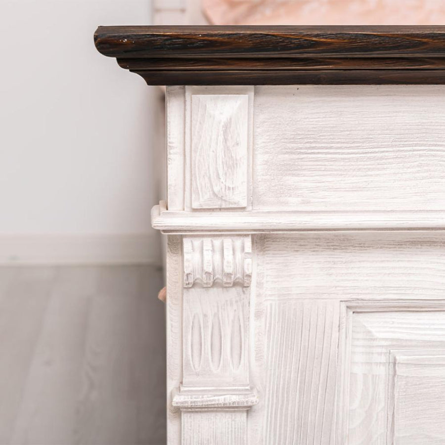 Fenyőfa ágykeret 180x200 cm-es méretben, fix fejtámlával és lábvéggel