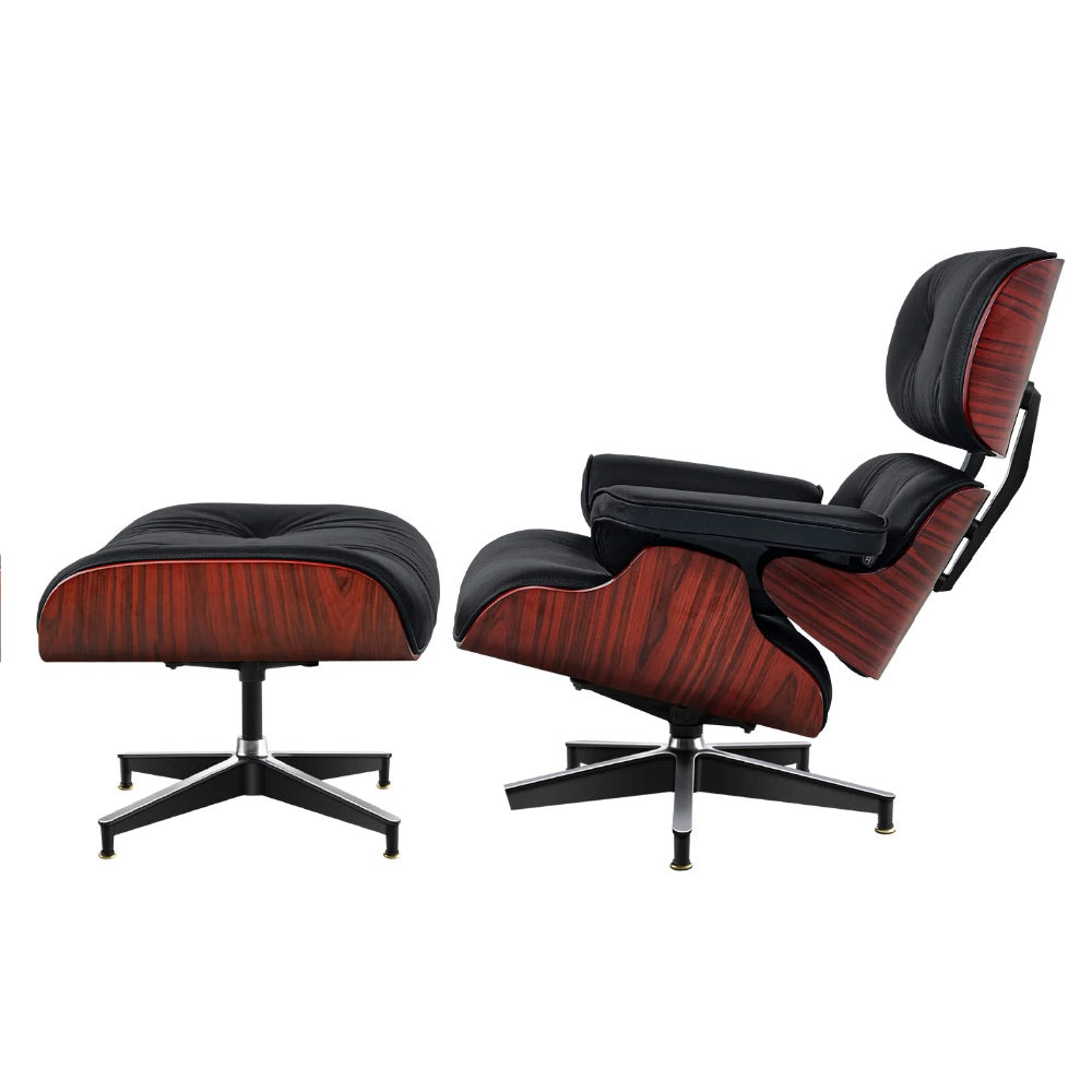 Eames Lounge Chair pihenő fotel ottománnal, sötét rózsafa furnér fafelülettel, fekete bőr kárpitozással.