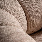 Kortárs stílusú, bézs színű, poliészter szövettel kárpitozott, dizájn fotel.