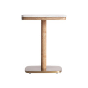 Alferce bisztróasztal fehér terrazzo lappal és aranyszínű acél talapzattal – teljes nézet