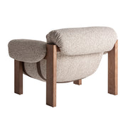 Uznoch fotel hátoldali nézet – taupe kárpitozás és fa lábazat