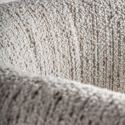 Buklé hatású ülőfelület részlete – Erbach fotel, bézs poliészter kárpit