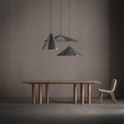 Jacquard étkezőasztal modern enteriőrben – hangulatkép, traventin betétes asztallappal