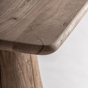 Lekerekített asztallap részlete natúr mangófából – Jacquard kollekció