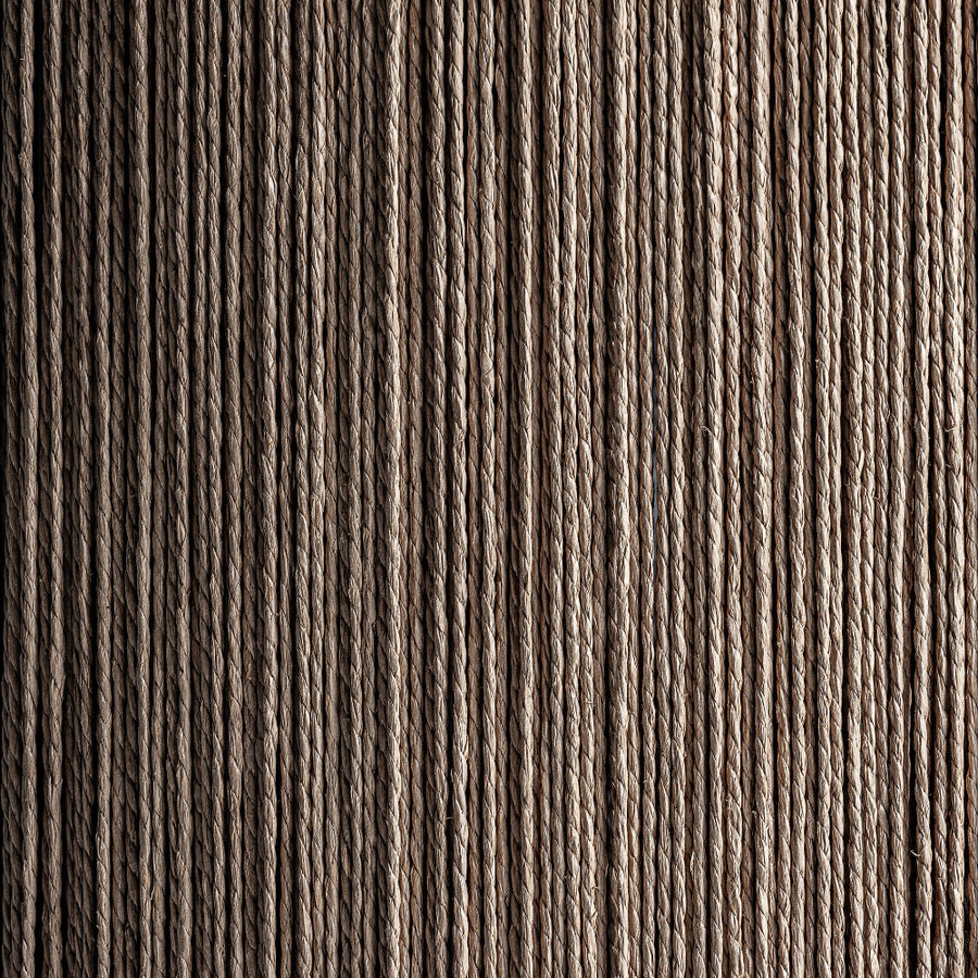 Jacquard dekor kaspó – raffia fonat függőleges textúrája közelről