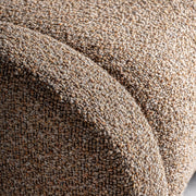 Ülőfelület részlet – buklé hatású kárpit részlet