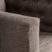 Gombbehúzásos kárpit részlet – strukturált poliészter szövet közeli fotó