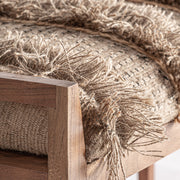 Mangófa keret és kárpit találkozása – kézműves ihletésű részletfotó