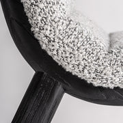 Jacquard szék háttámla közelről – buklé hatású poliészter kárpit