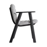 Jacquard karfás szék oldalnézet – ergonomikus ülés és fa karfa