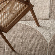 Körmintás modern szőnyeg enteriőrben – Nohara kollekció, letisztult térhatás