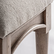 Ívelt mangófa merevítés és juta ülőfelület – részletfotó, Verac kollekció