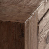 Natúr fenyőfa bútor részletfotó – természetes erezet és árnyalatkülönbségek