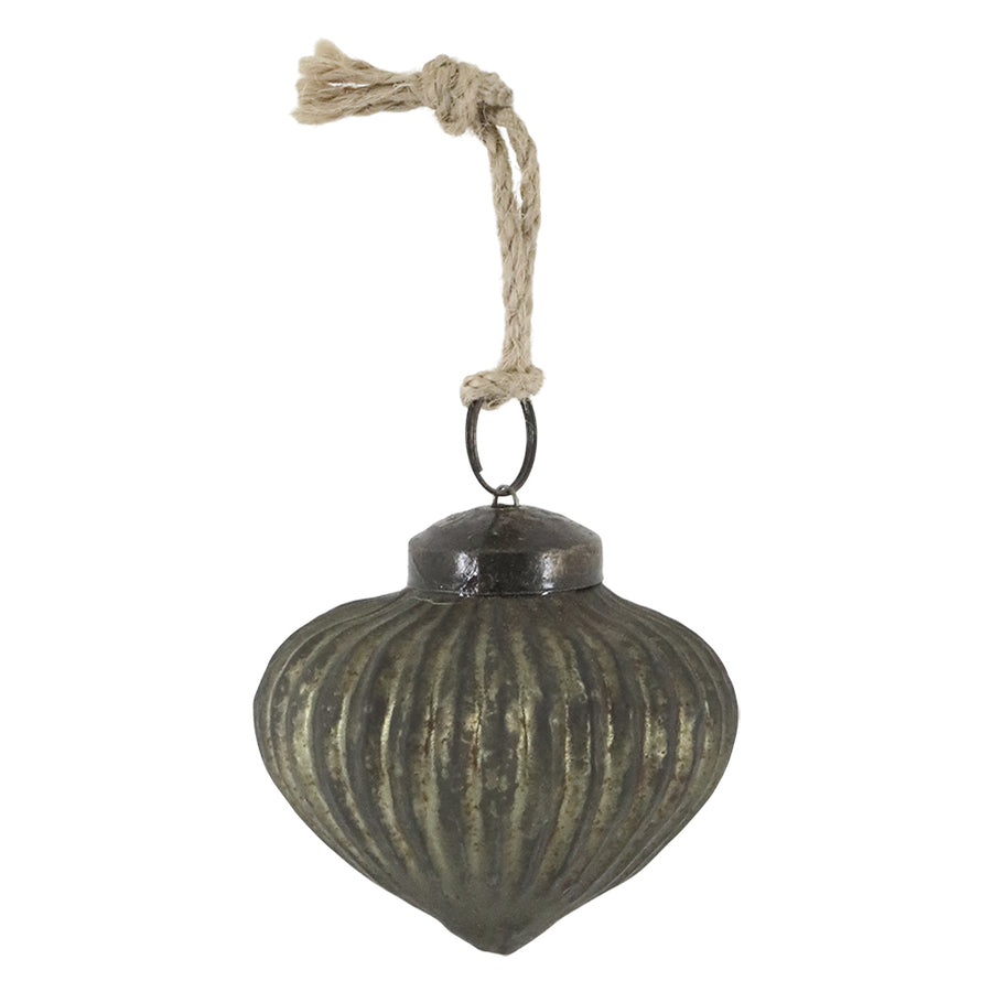 Szív formájú antik olívazöld üveg karácsonyfadísz juta akasztóval