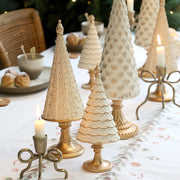 Antique kollekció dekor fenyők karácsonyi asztaldíszként elhelyezve