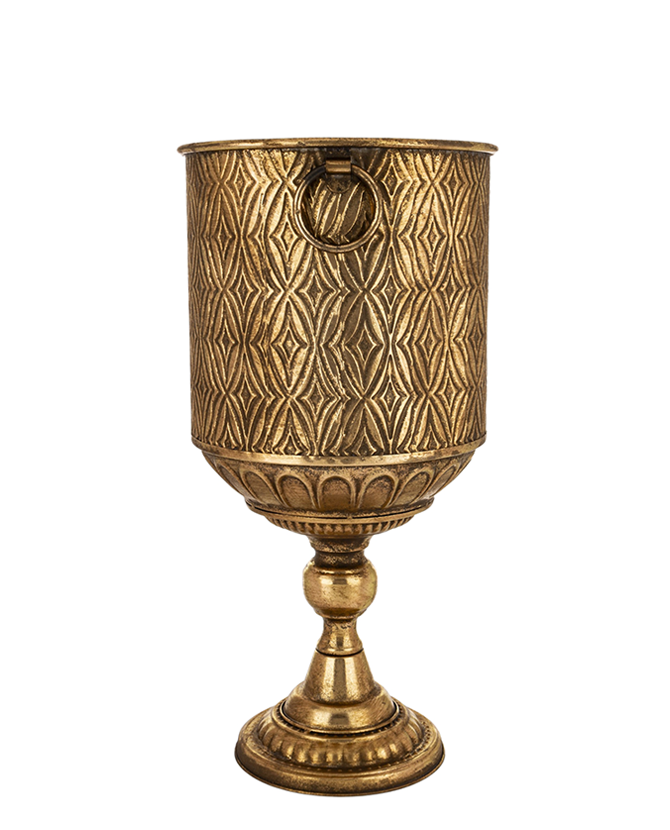 Antique Metals kaspó oldalnézetből, antik aranyszínű fém felülettel és dekoratív fémgyűrűs fogantyúval, klasszikus talapzattal.