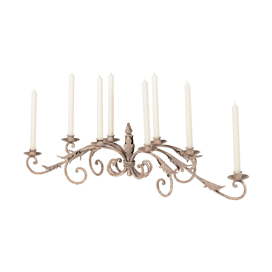 Antikolt felületű, krémszínű, 8 ágú, fém gyertyatartó.