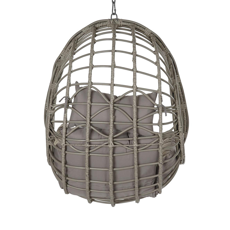 Aurora Nest szürke műrattan kerti függőfotel bézs párnákkal, hátulnézetből, fehér háttér előtt.