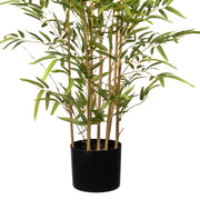 A mű bambusz alsó része valódi bambusz törzsekkel és kaspóval