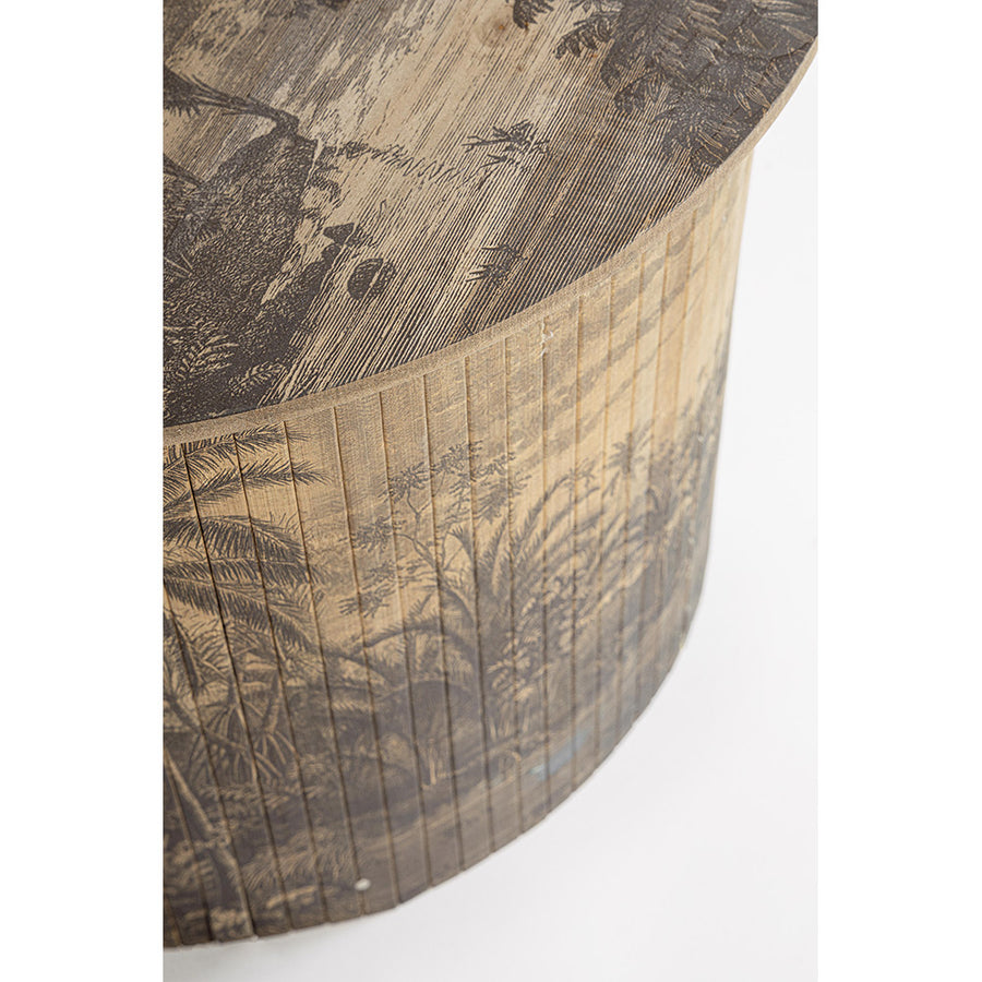 Dzsungelt ábrázoló, bambuszból készült dohányzóasztal.