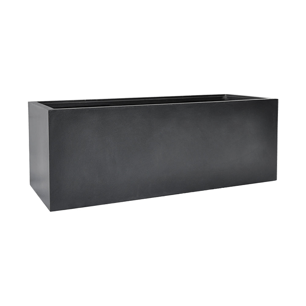 Sötétszürke, téglalap alakú BAQ Basic kompozit ültetőláda matt felülettel, 110×40×40 cm méretben.
