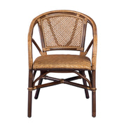 Barna színű, pácolt felületű rattanból készült karfás étkezőszék.