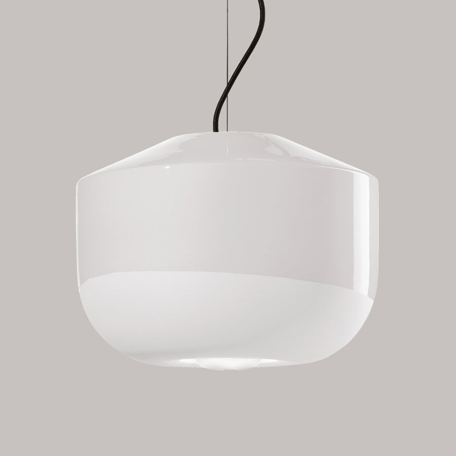 Formatervezett kortárs design függeszték lámpa.