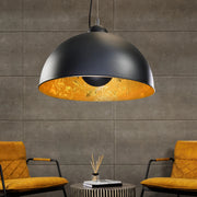 Aranyszínű design függeszték lámpa.