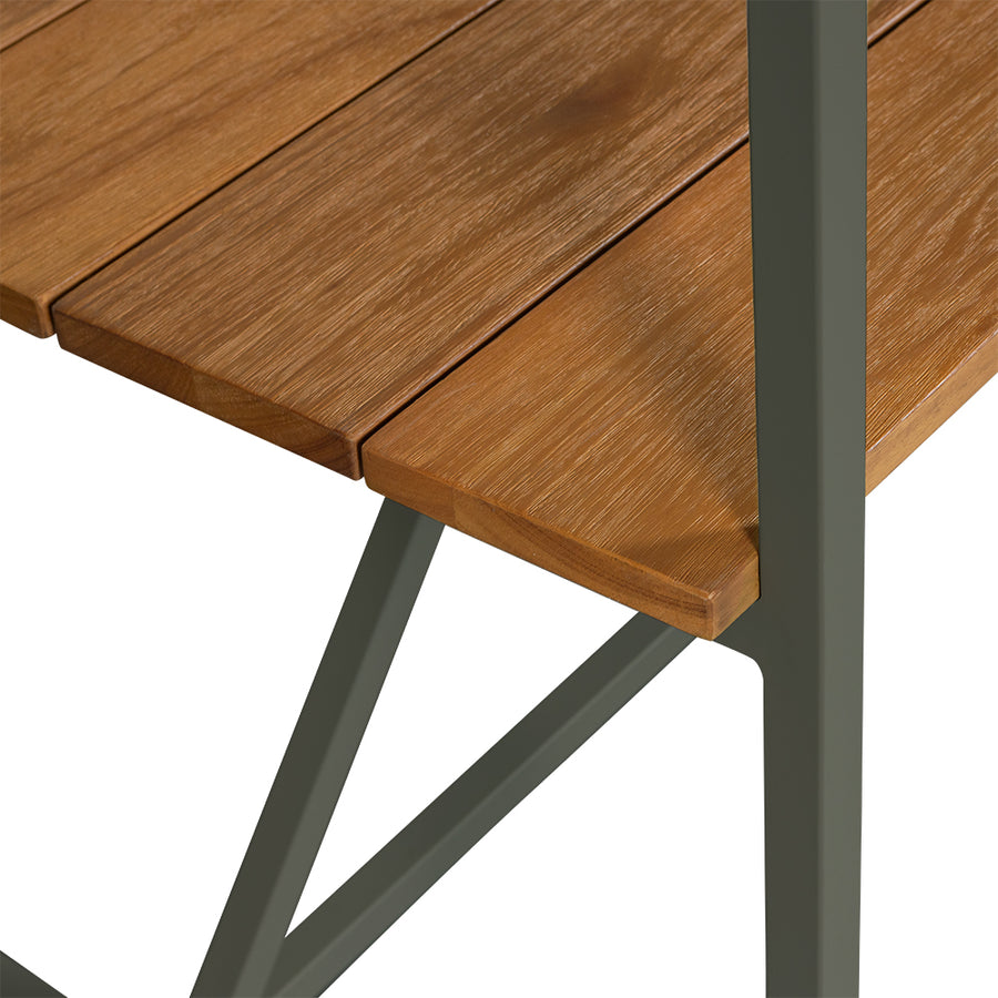 fa asztallap részlet kerti asztalon természetes felülettel