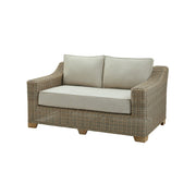 2 személyes, bézs színű műrattan kerti kanapé.