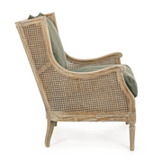 Carolina kőrisfa fotel kézzel szőtt rattan oldallal és kényelmes párnákkal.