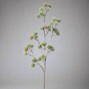 Ünnepi dekorációhoz ajánlott mű cédrusfenyő ág tobozokkal