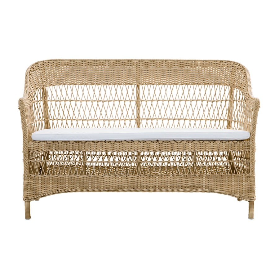 Natúr színű, 2 személyes műrattan kerti kanapé.