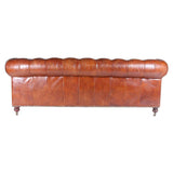 CHESTERFIELD CIGAR 3 személyes bőrkanapé hátulnézeti fotó, sima bőrkárpittal és elegáns vintage megjelenéssel