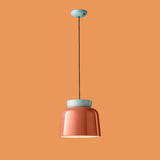 Formatervezett kortárs design függeszték lámpa.
