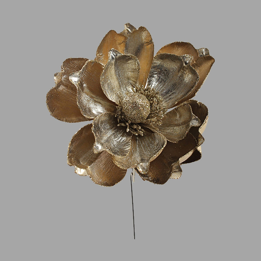 Csipeszes kialalkítású, magnólia virág formájú karácsonyfadísz.